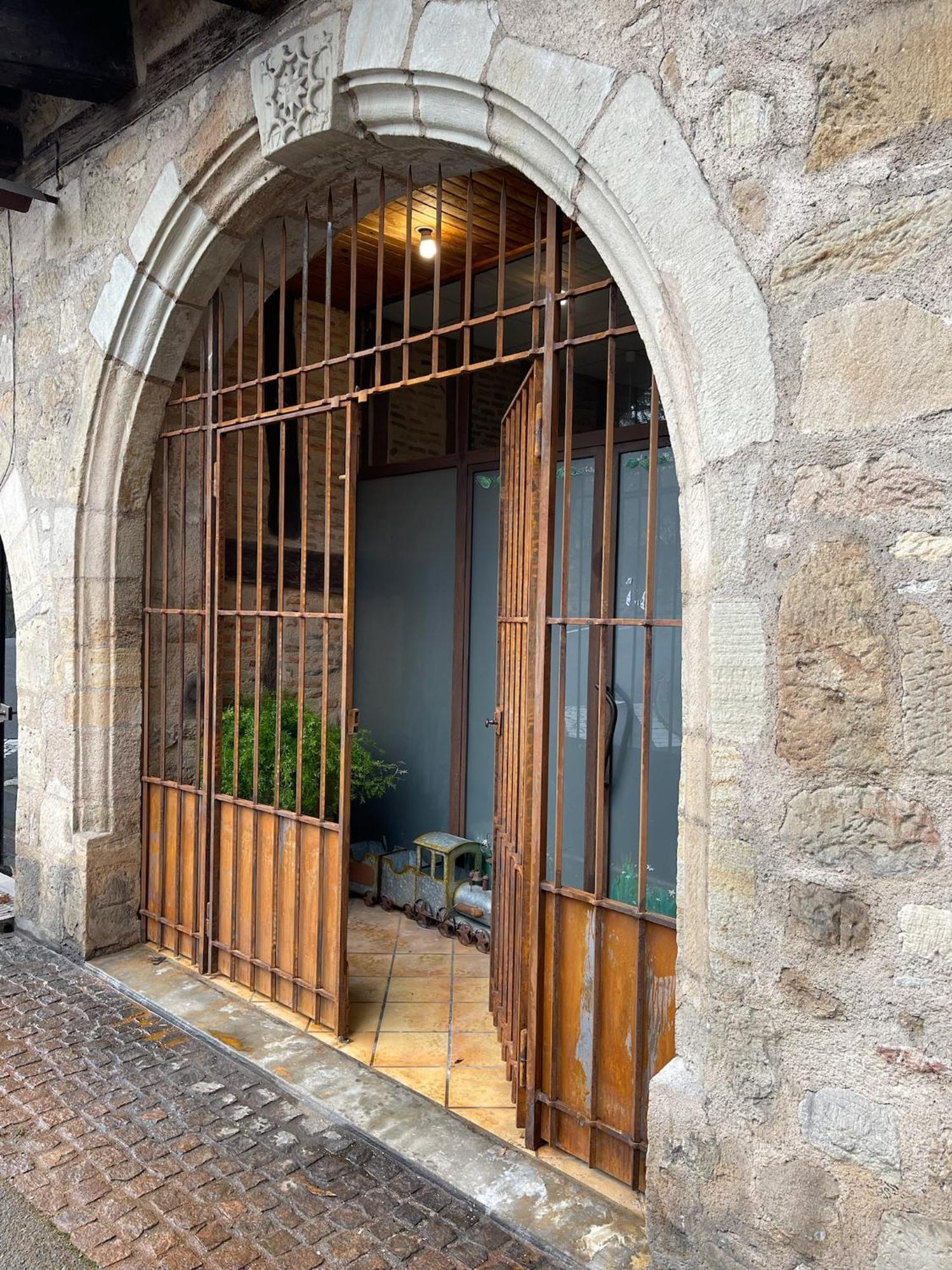 Poppy Appartement De Charme A 2 Min Centre-Ville Figeac Eksteriør bilde